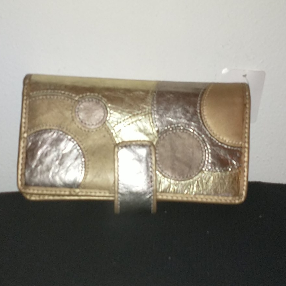 Fossil wallet